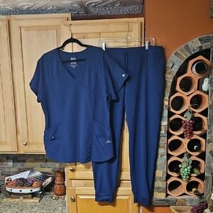 Barco One Navy Blue Scrubs Scrub Set Jogger